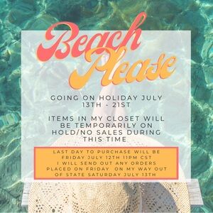 🌊☀️Going on Holiday!! ☀️🌊